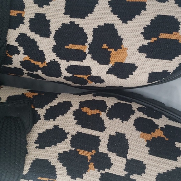 Kate Spade Merigue Boots Forest Feline Cheetah Print Lug Sole Size 8 B - Picture 4 of 6